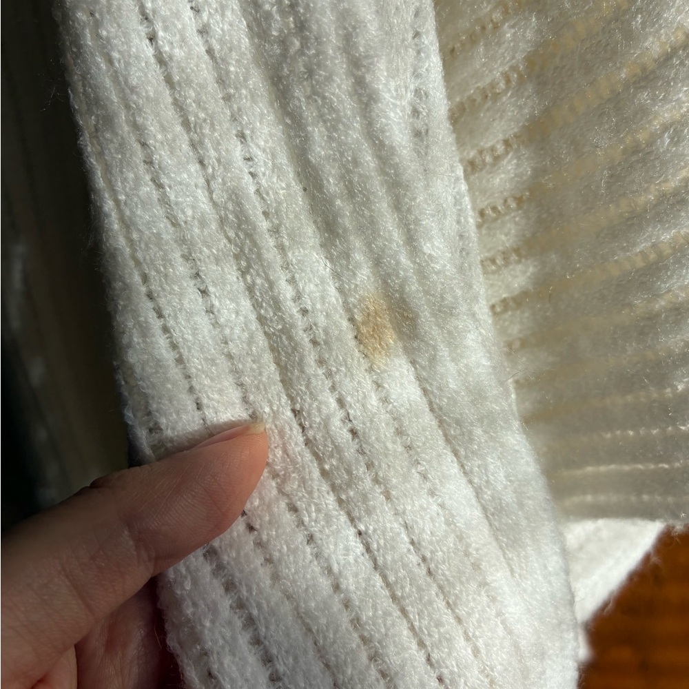 White Ribbed Open-Front Poncho - Picture 7 of 7
